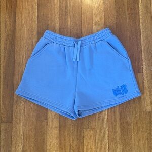 White Fox Archive 6-0 Women's Shorts Blue Sweats Size M